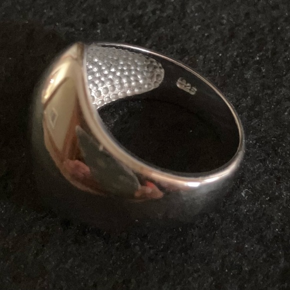 Sterling Silver 925 Ring - Picture 5 of 7